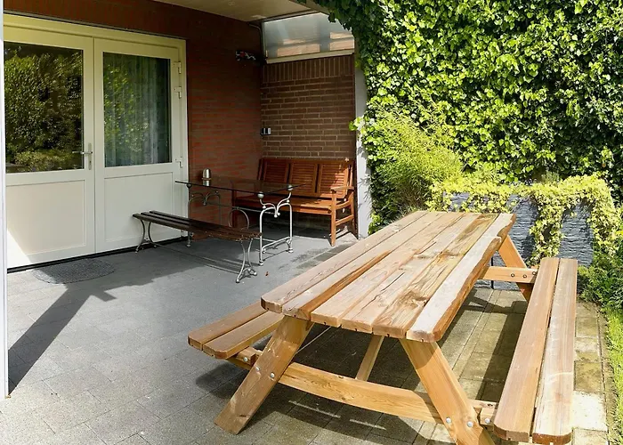Rooi Bij De Knoptoren B&B